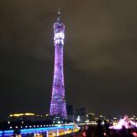 夜の広州タワー